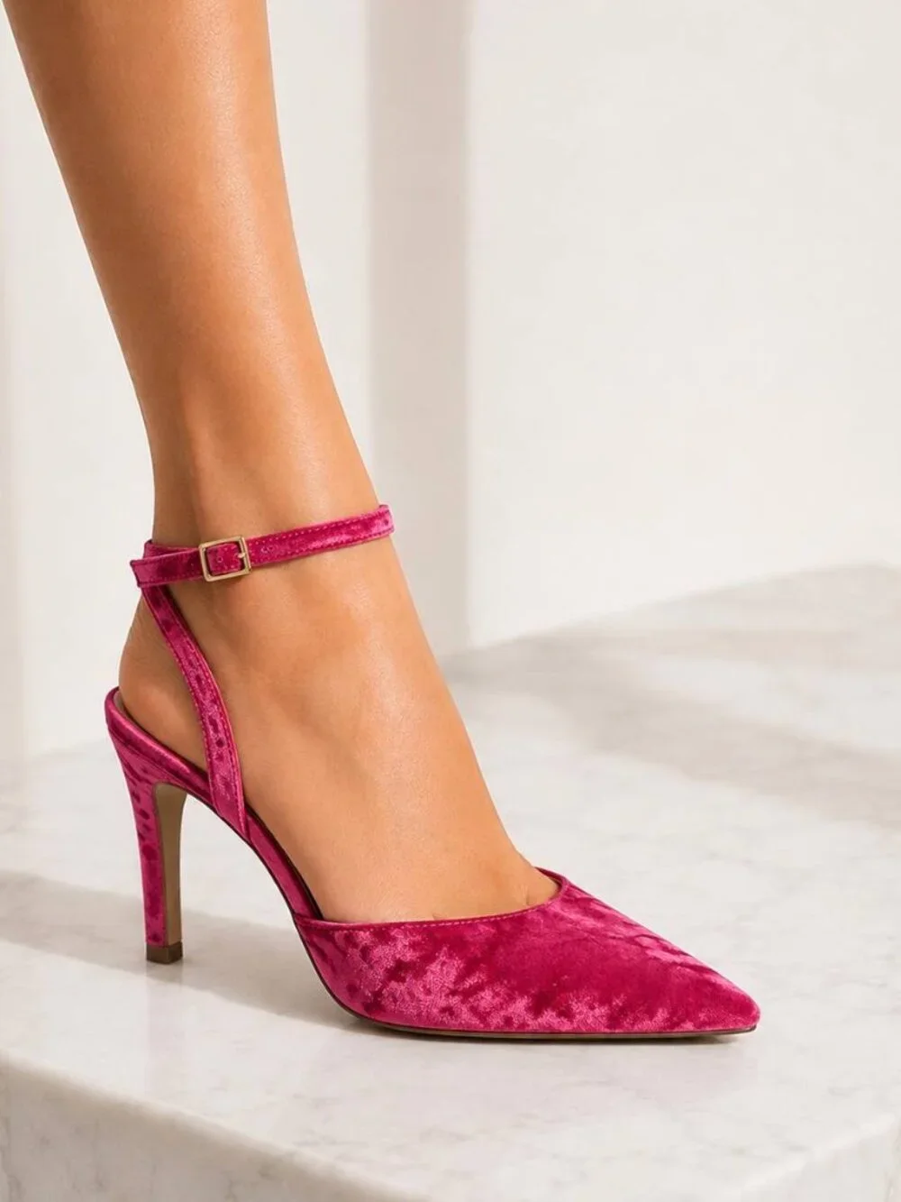 NWT Gianni Bini Geno Hot Pink Velvet Pointed Toe Ankle Strap Heels Size 9